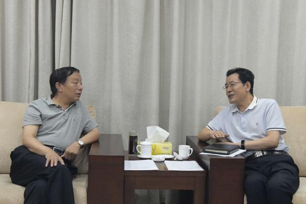 省司法廳黨委書記、廳長牛紀南一行前往建筑設計院<br/>檢查驗收“七五”普法工作